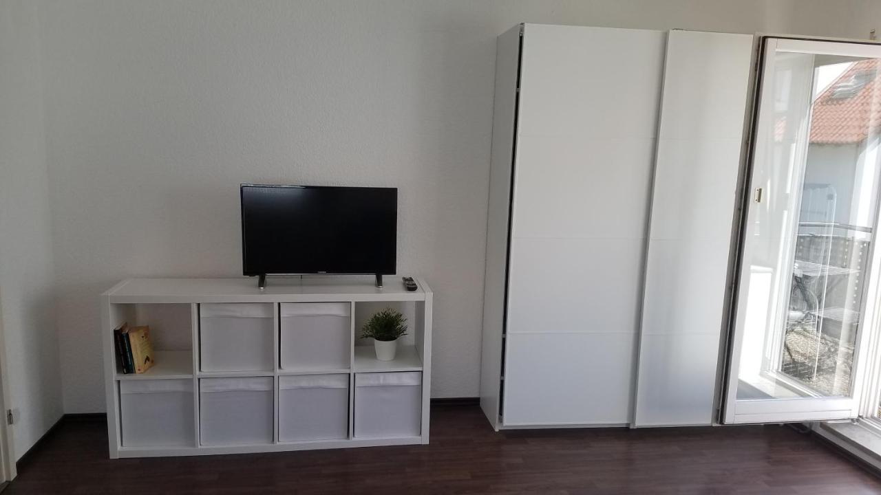 Ferien- Und Businessapartment I Modern Mit Wlan Und Parkplatz Nahe Zentrum, Automobil- Und Tech-Firmen, Messe 瑞宁根 外观 照片